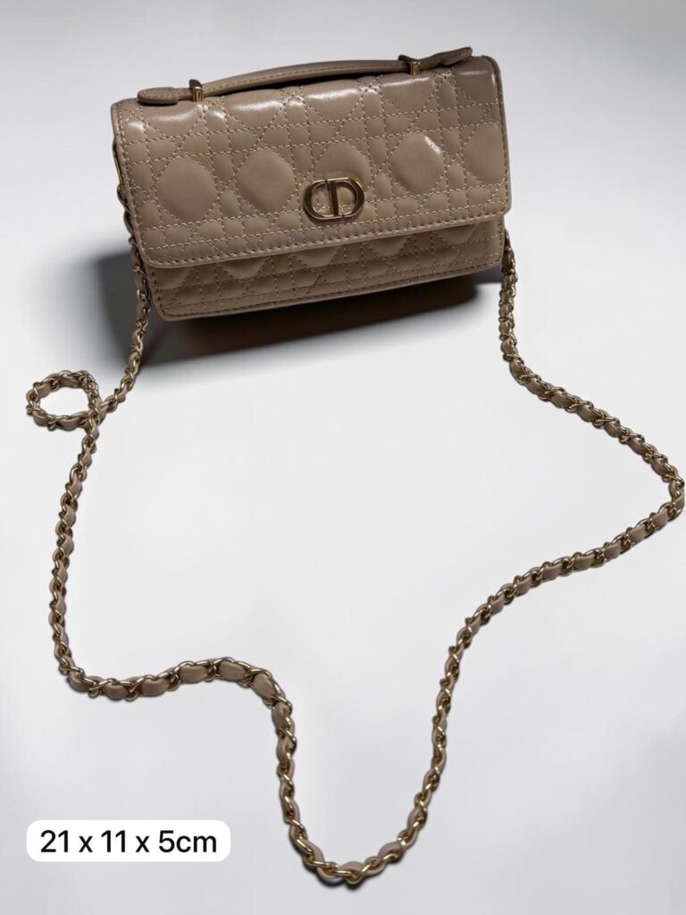 women's quilted crossbody bag